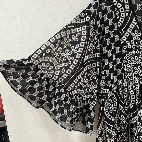 Anthropologie Akemi + Kim Brooke embroidered eyelet loose fit dress size 2 - Picture 6 of 12